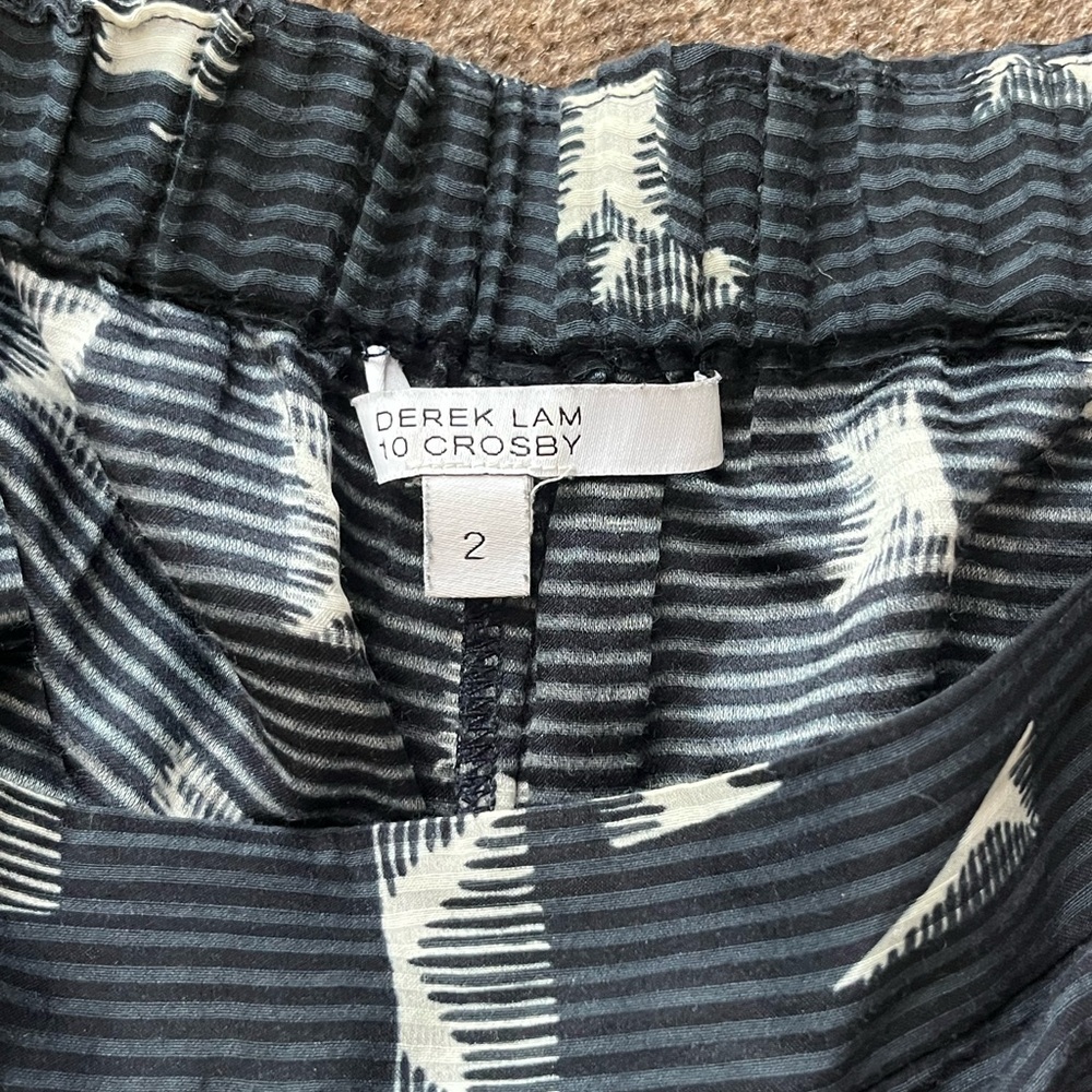 Geometric Patterned Pants - Picture 2 of 2